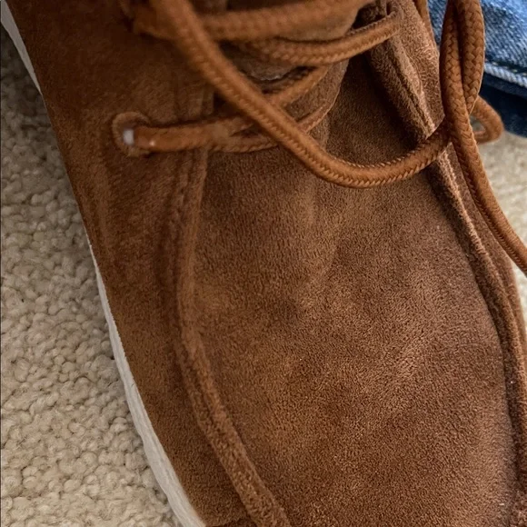 Gypsy Jazz Brown Ankle Boots with White Fur Lining - Picture 5 of 14